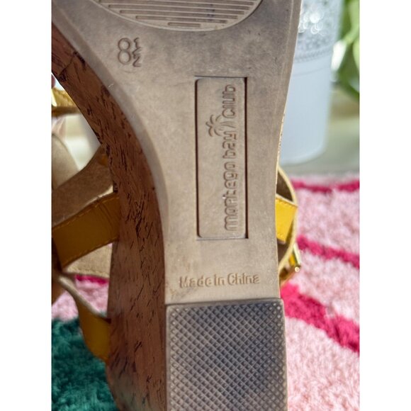 Strappy Wedge Sandals Women 8.5 Yellow Vegan Studded Peep Toe Cork Beach Resort - Picture 6 of 7